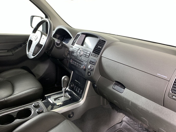 NISSAN Pathfinder 2.5, 2011 года, Автоматическая, БЕЛЫЙ
