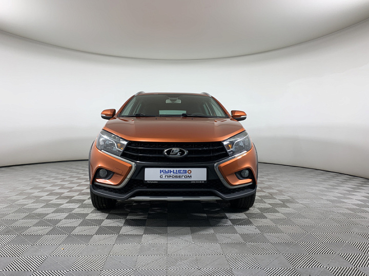 Lada Vesta 1.8, 2018 года, Робот, ОРАНЖЕВЫЙ