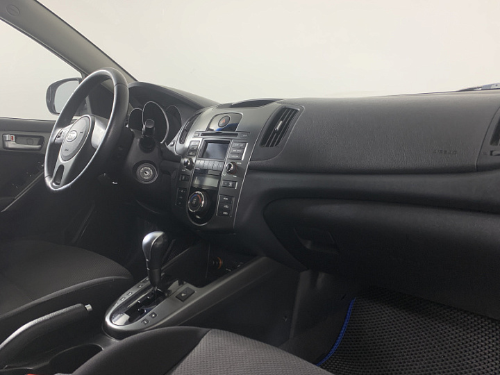 KIA Cerato 1.6, 2010 года, Автоматическая, Красный гранат