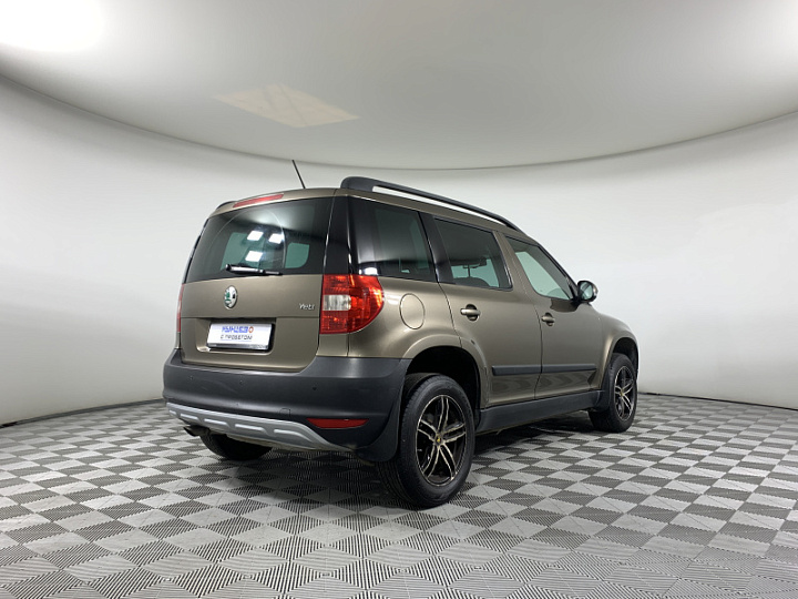 SKODA Yeti 1.2, 2012 года, Робот, СВЕТЛО-КОРИЧНЕВЫЙ