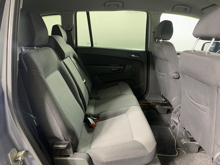 OPEL Zafira 1.8, 2010 года, Робот, Серебристый