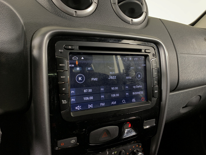 RENAULT Duster 1.6, 2012 года, Механика, КРАСНЫЙ
