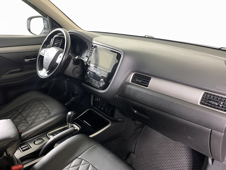 MITSUBISHI Outlander 2, 2018 года, Вариатор, БЕЛЫЙ