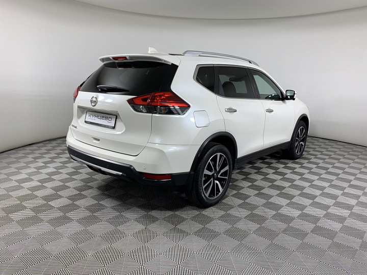 NISSAN X-Trail 2.5, 2018 года, Вариатор, БЕЛЫЙ