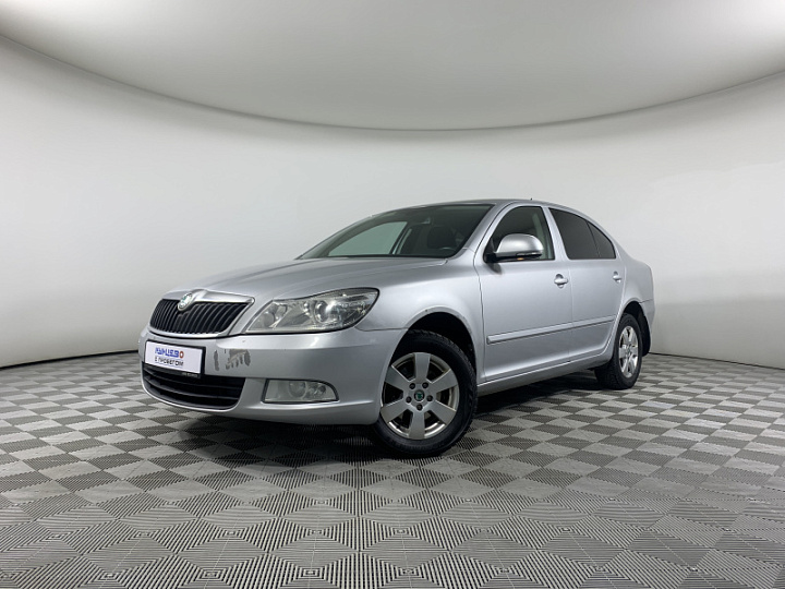 SKODA Octavia 1.6, 2013 года, Автоматическая, Серебристый