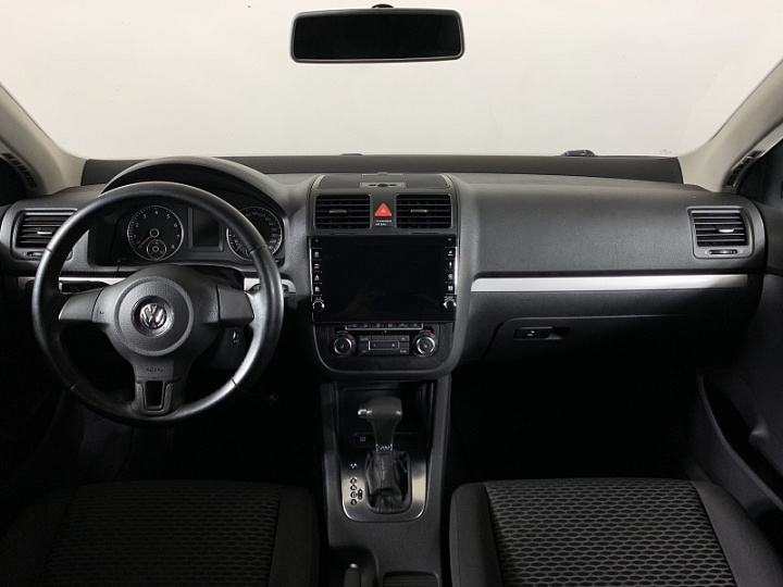 VOLKSWAGEN Jetta 1.6, 2010 года, Автоматическая, ЧЕРНЫЙ