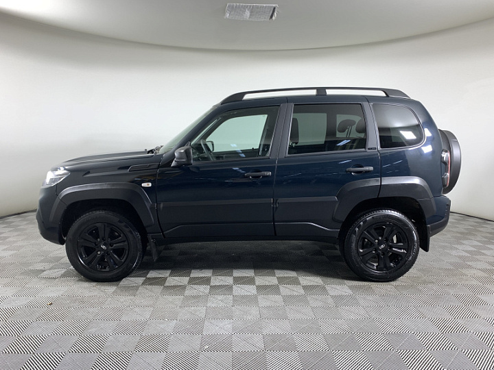 LADA (ВАЗ) Niva 1.7, 2022 года, mt, Зеленый