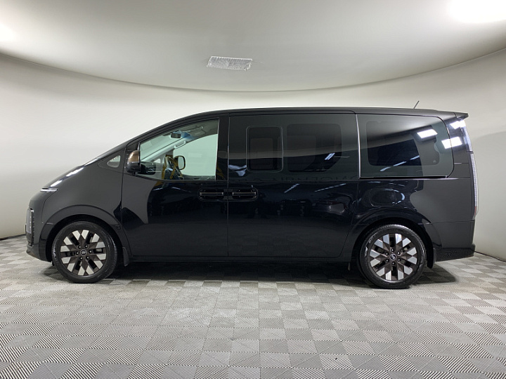 HYUNDAI STARIA 2.2, 2022 года, Автоматическая, ЧЕРНЫЙ