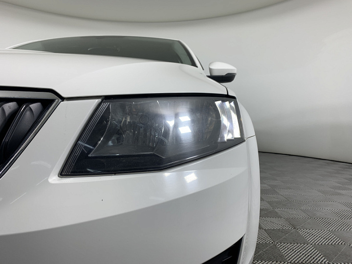 SKODA Octavia 1.2, 2014 года, Механика, БЕЛЫЙ