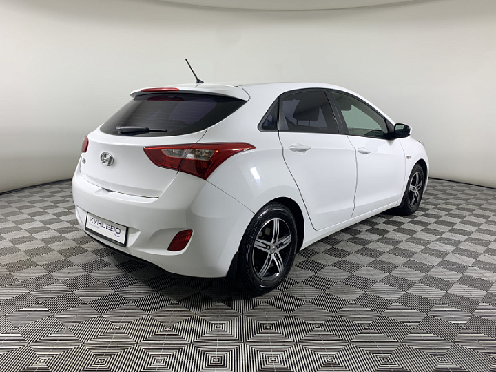 HYUNDAI i30 1.6, 2015 года, Механика, БЕЛЫЙ