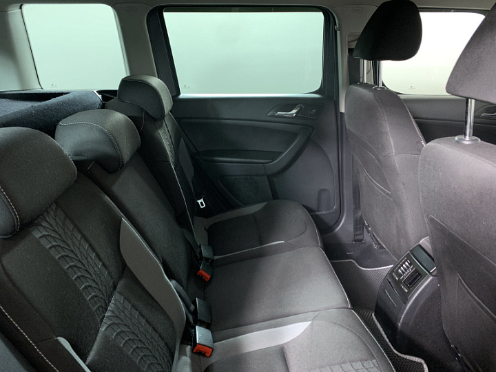 SKODA Yeti 1.8, 2017 года, Робот, ТЕМНО-СЕРЫЙ