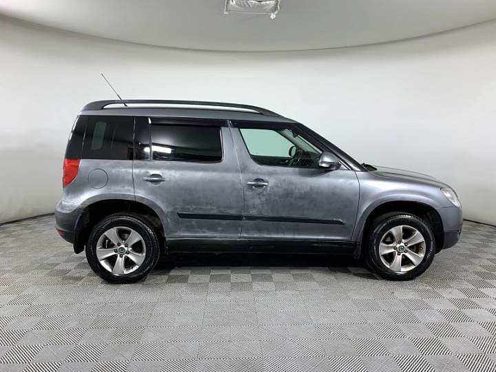 SKODA Yeti 1.8, 2010 года, Механика, СЕРЫЙ