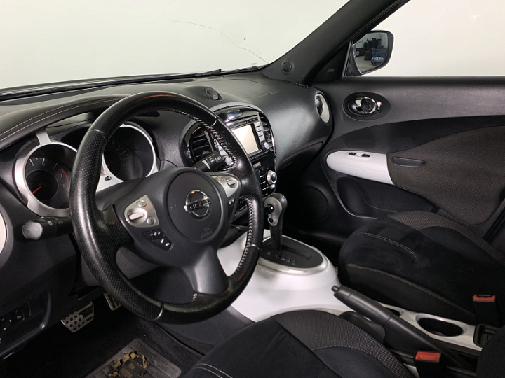 NISSAN Juke 1.6, 2017 года, Вариатор, ЧЕРНЫЙ