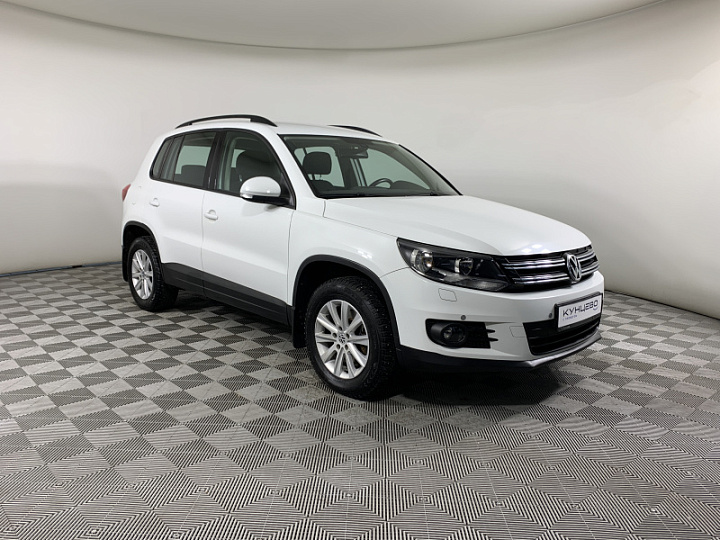 VOLKSWAGEN Tiguan 2, 2015 года, Автоматическая, БЕЛЫЙ