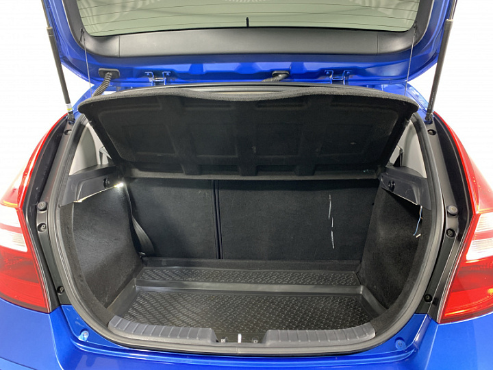 HYUNDAI i30 1.6, 2010 года, Механика, СИНИЙ