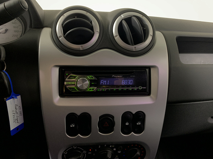 RENAULT Logan 1.6, 2013 года, Механика, БЕЖЕВЫЙ