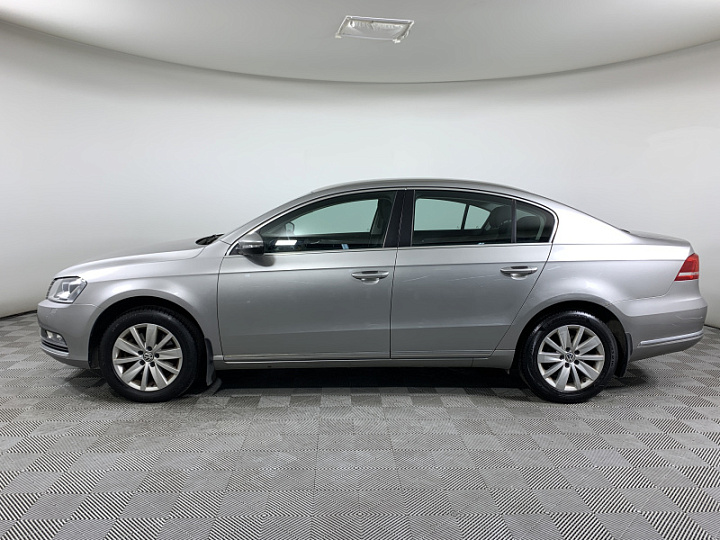 VOLKSWAGEN Passat 1.8, 2014 года, Механика, Серебристый