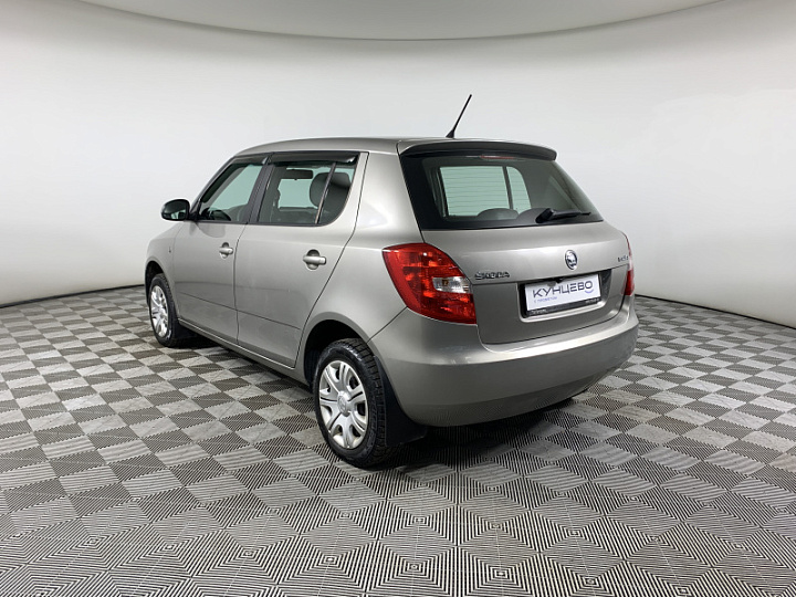 SKODA Fabia 1.2, 2014 года, Механика, БЕЖЕВЫЙ