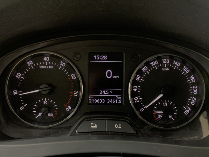 Skoda Rapid 1.6, 2014 года, Механика, ТЕМНО-СИНИЙ