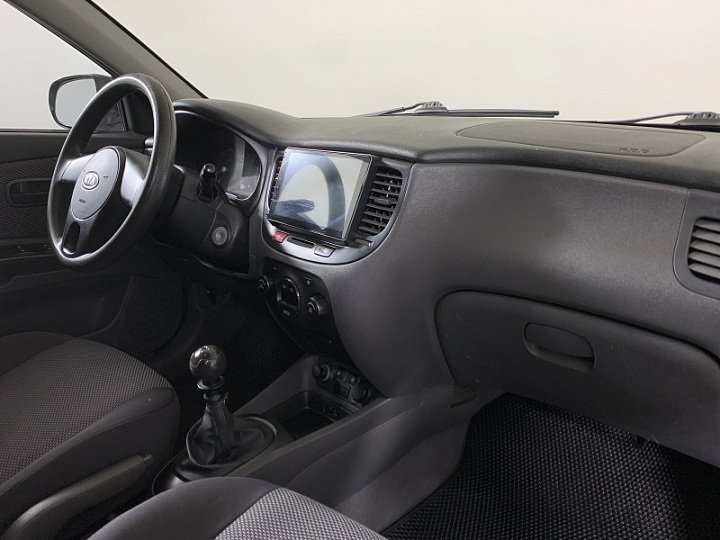 KIA Rio 1.4, 2010 года, Механика, БЕЛЫЙ