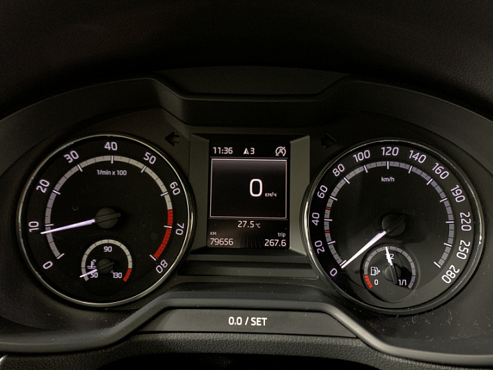 SKODA Octavia RS 2, 2014 года, Робот, СИНИЙ