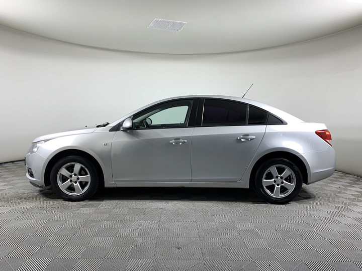 CHEVROLET Cruze 1.6, 2011 года, Автоматическая, Серебристый металлик
