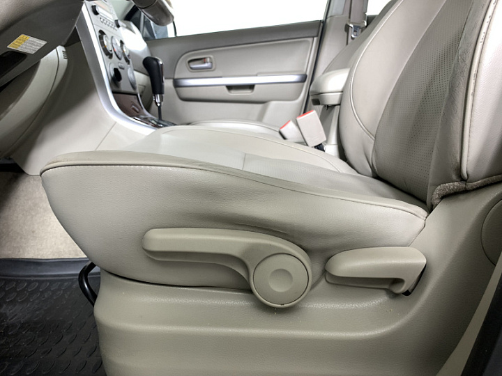 Suzuki Grand Vitara 2, 2008 года, Автоматическая, Черный