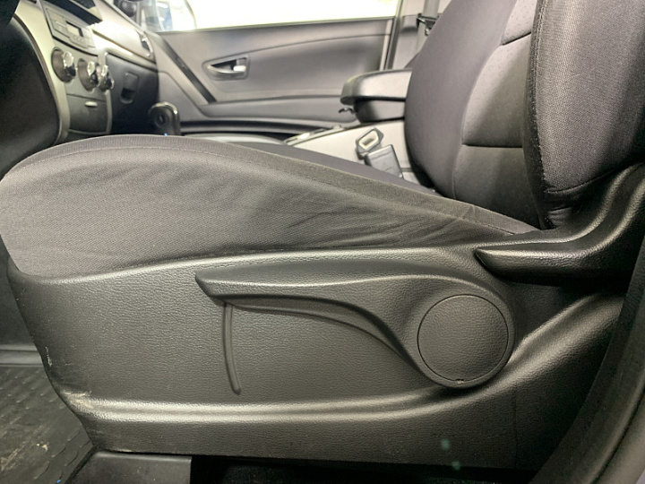 SSANGYONG Actyon 2, 2013 года, Автоматическая, СЕРЫЙ