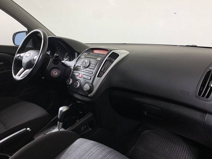 KIA Ceed 1.6, 2011 года, Автоматическая, Серый