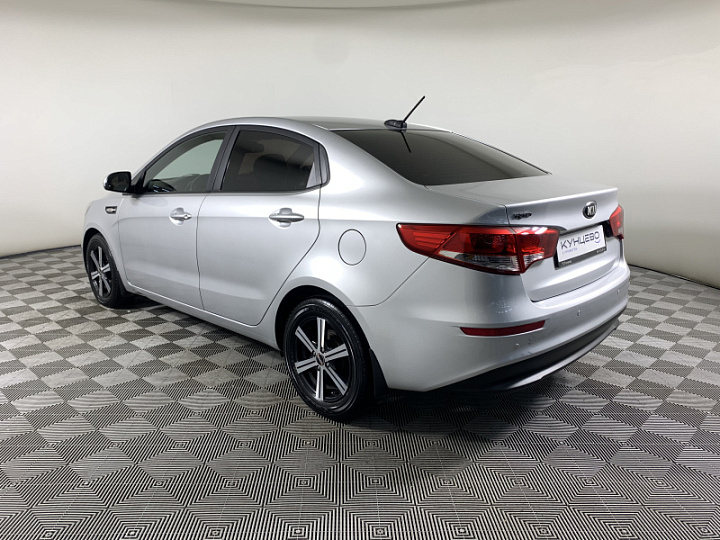 KIA Rio 1.6, 2017 года, Автоматическая, Серебристый