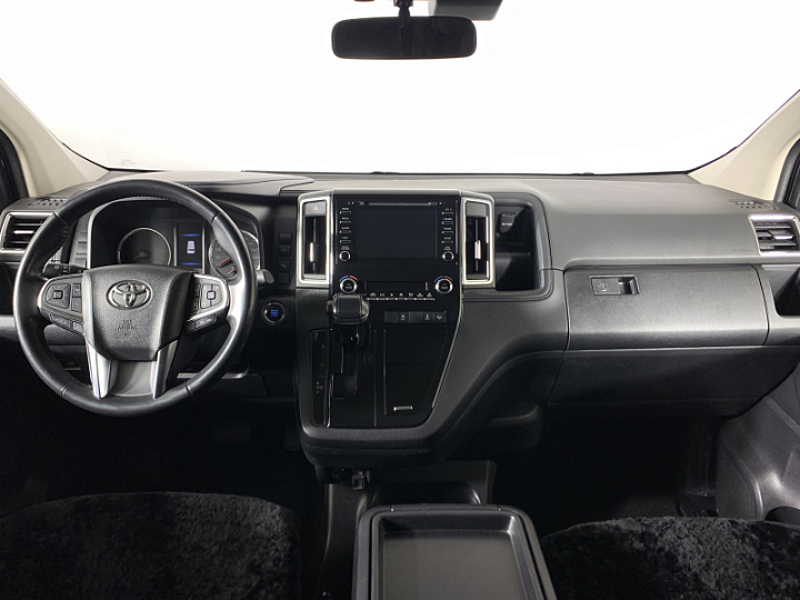 TOYOTA HiAce 2.8, 2020 года, Автоматическая, ЧЕРНЫЙ