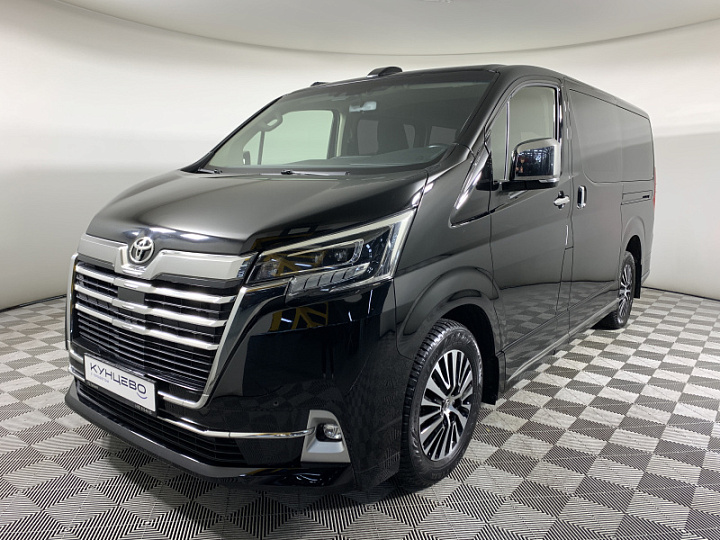 TOYOTA HiAce 2.8, 2020 года, Автоматическая, ЧЕРНЫЙ