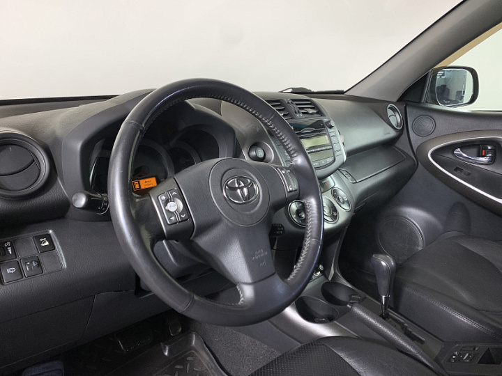 TOYOTA RAV4 2, 2009 года, Автоматическая, КРАСНЫЙ