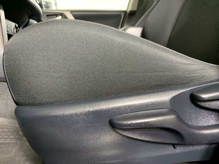 Toyota RAV4 2, 2018 года, Вариатор, Серо-коричневый