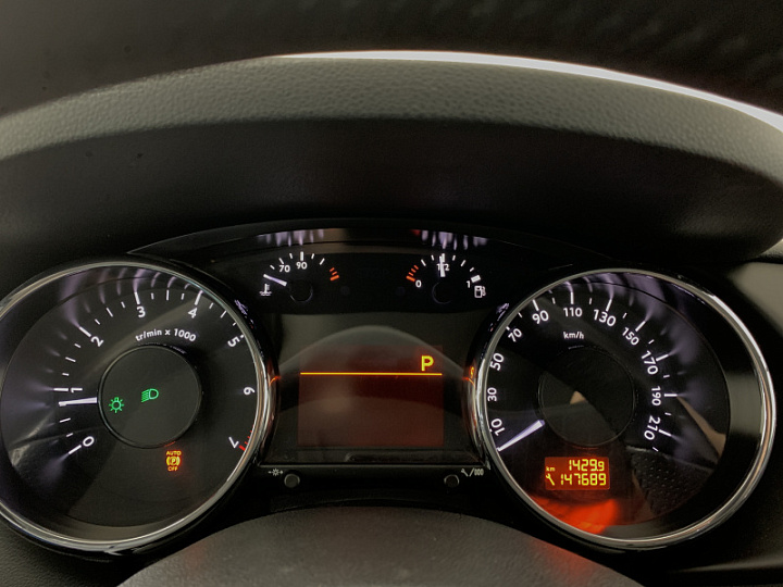 PEUGEOT 3008 1.6, 2013 года, Автоматическая, БЕЛЫЙ