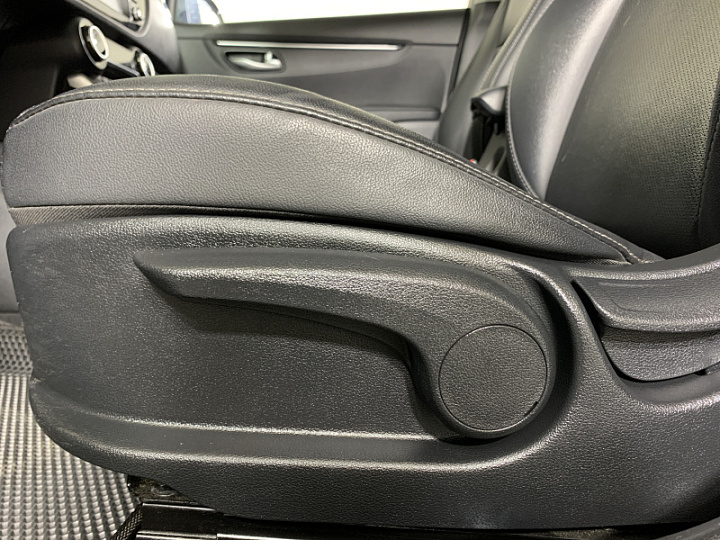 KIA Rio 1.6, 2019 года, Автоматическая, СВЕТЛО-КОРИЧНЕВЫЙ