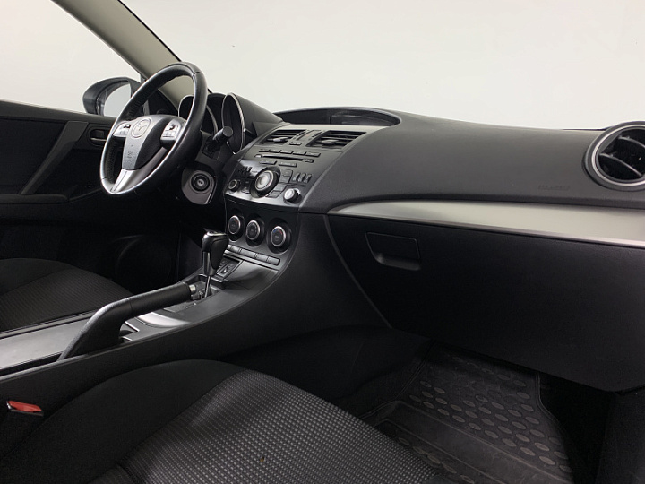 MAZDA 3 1.6, 2013 года, Автоматическая, БЕЛЫЙ