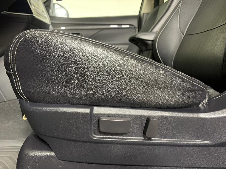 MITSUBISHI Outlander 2.4, 2016 года, Вариатор, ЧЕРНЫЙ
