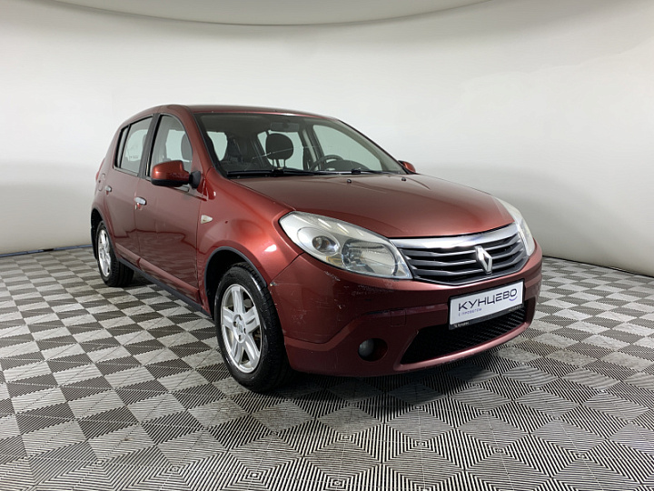RENAULT Sandero 1.6, 2011 года, Автоматическая, КРАСНЫЙ