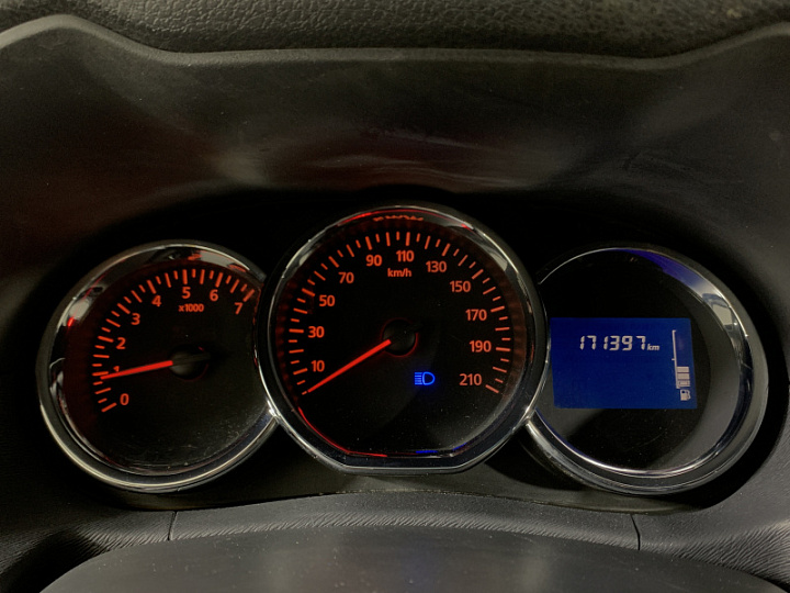 NISSAN Terrano 2, 2016 года, Механика, ЧЕРНЫЙ