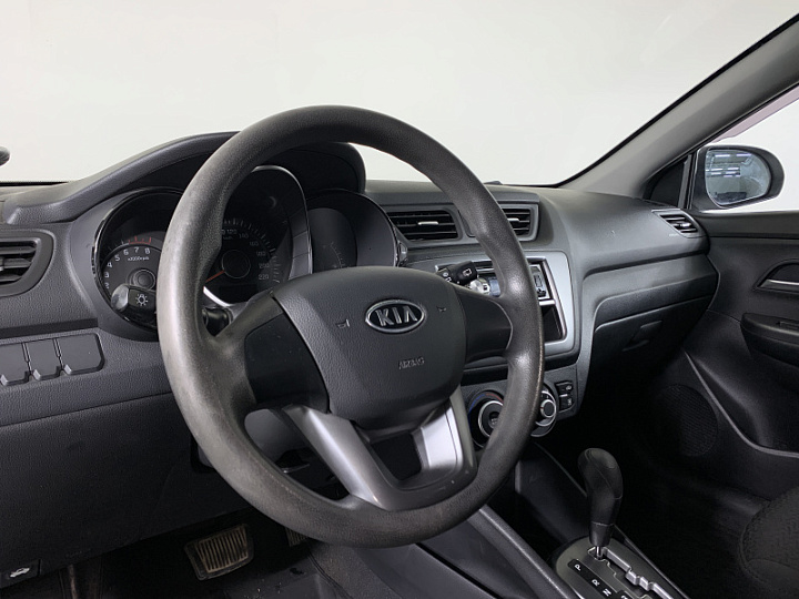 KIA Rio 1.4, 2012 года, Автоматическая, БЕЛЫЙ