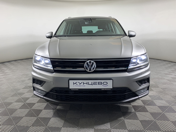 VOLKSWAGEN Tiguan 1.4, 2018 года, Робот, Серебристый