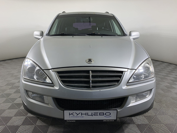 SsangYong Kyron 2, 2012 года, Автоматическая, cеребристый
