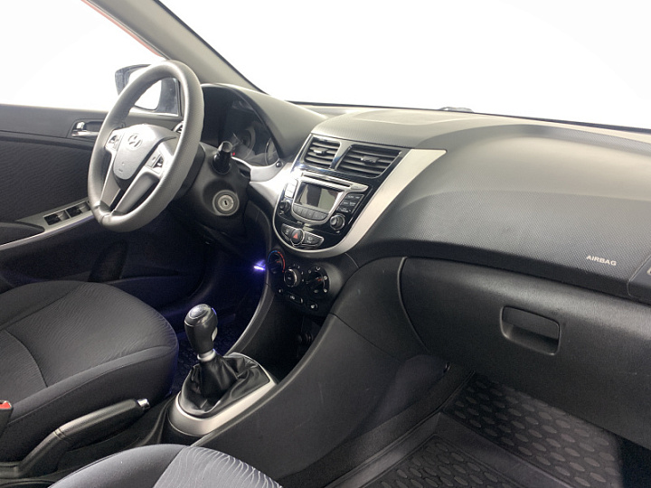 HYUNDAI Solaris 1.4, 2011 года, Механика, Серо-голубой