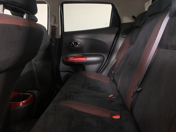 NISSAN Juke 1.6, 2013 года, Вариатор, КРАСНЫЙ
