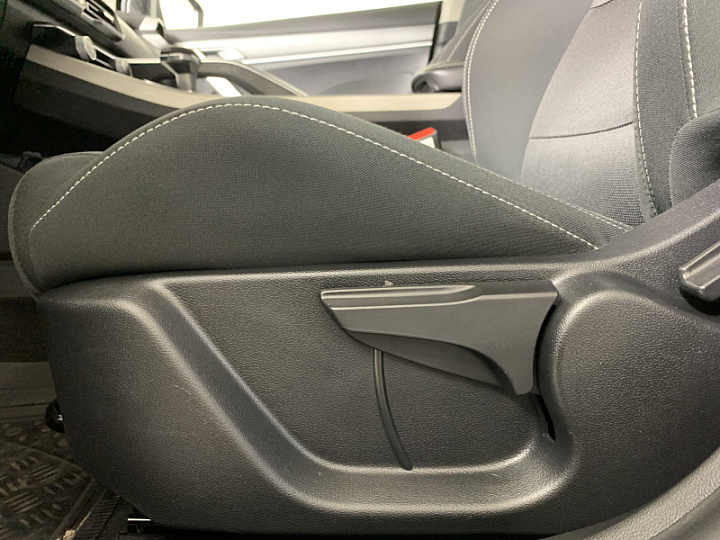 GEELY Coolray 1.5, 2023 года, Робот, СЕРЫЙ