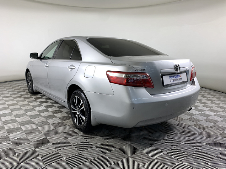 TOYOTA Camry 2.4, 2008 года, Автоматическая, Серебристый