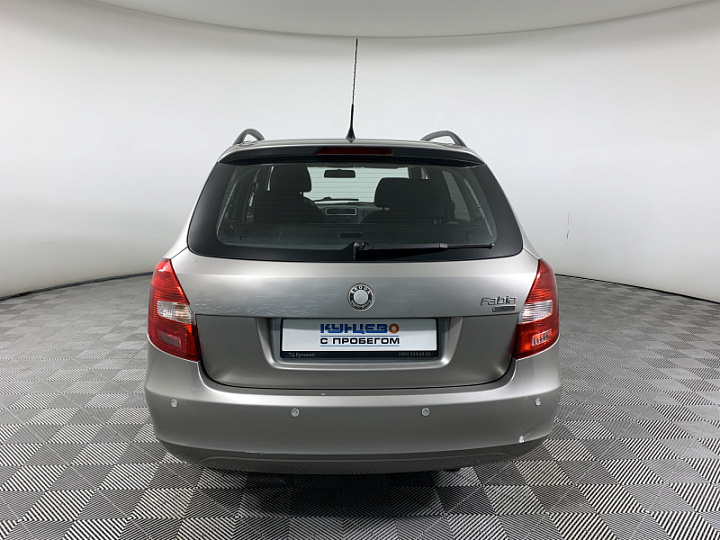 SKODA Fabia 1.4, 2008 года, Механика, СЕРЫЙ