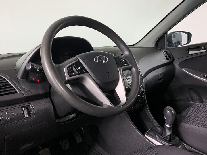 HYUNDAI Solaris 1.6, 2014 года, Механика, СИНИЙ