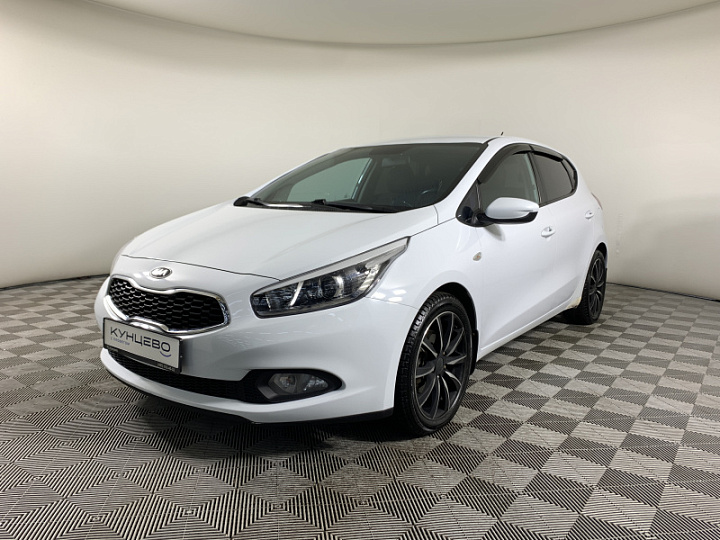 KIA Ceed 1.6, 2013 года, Механика, БЕЛЫЙ